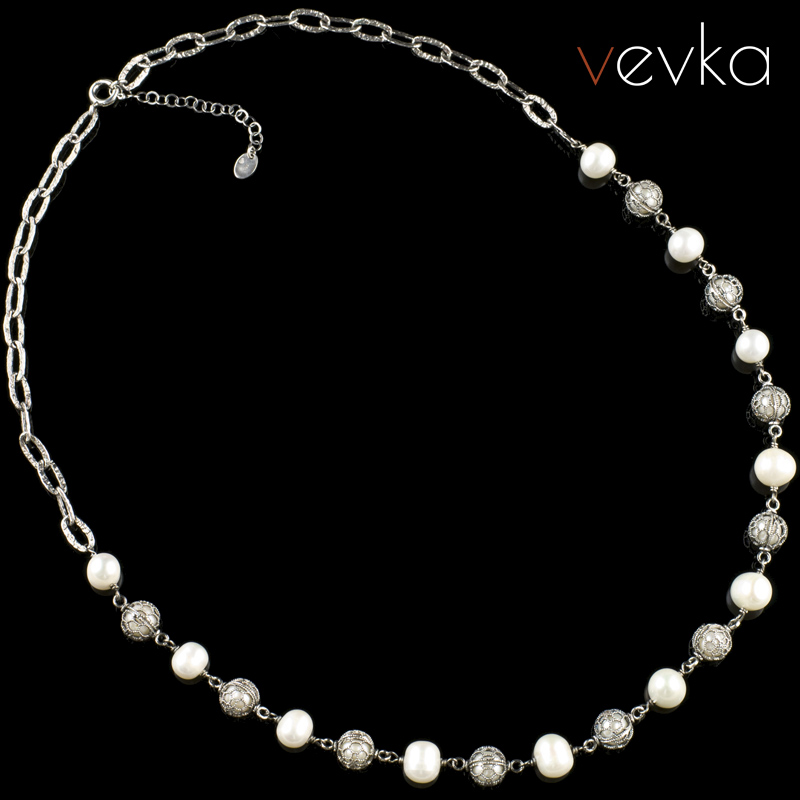 Pearl Necklace 'A Royal Affair' - Image 2