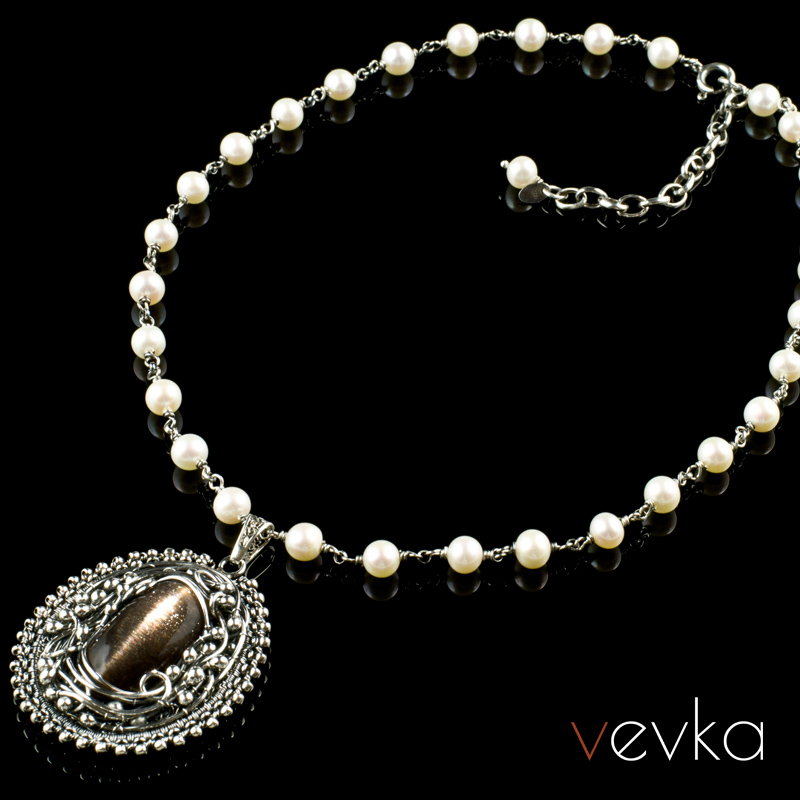 Moonstone Pendant 'Black Moon' - Image 3