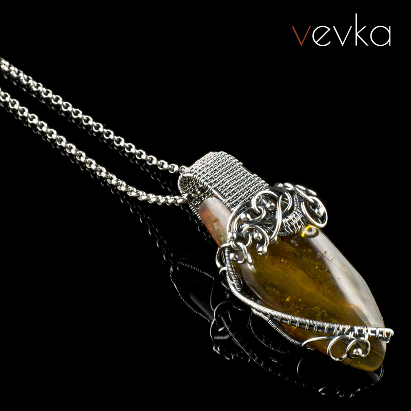 Amber Pendant 'September Days' - Image 7