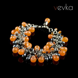 Bracelet with Carnelian and Spinel 'Indian summer'