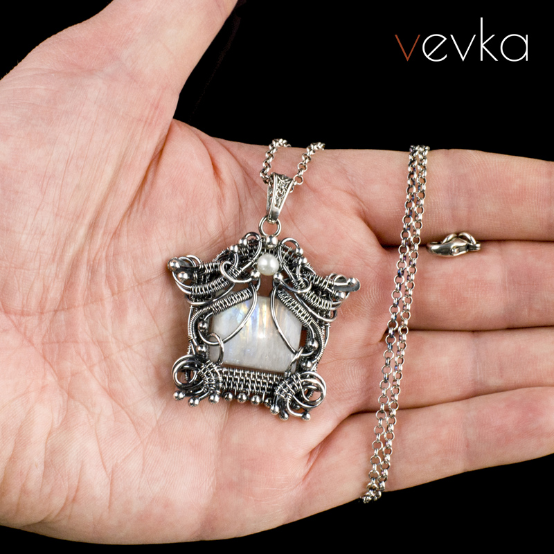 Moonstone Pendant 'The Last Samurai' - Image 6