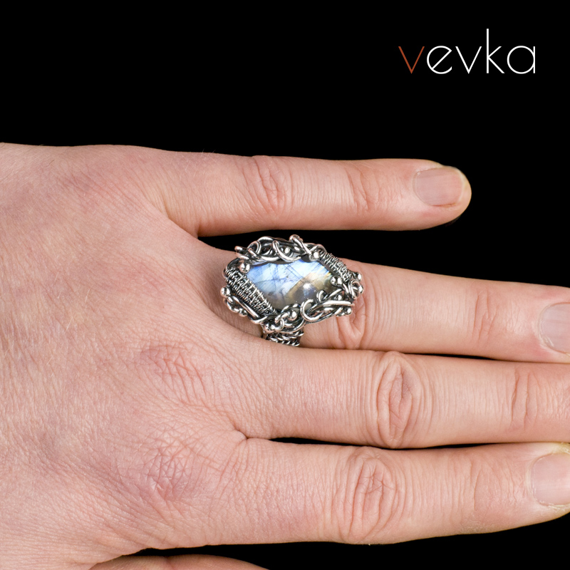 Moonstone Ring 'Moonlight' - Image 6