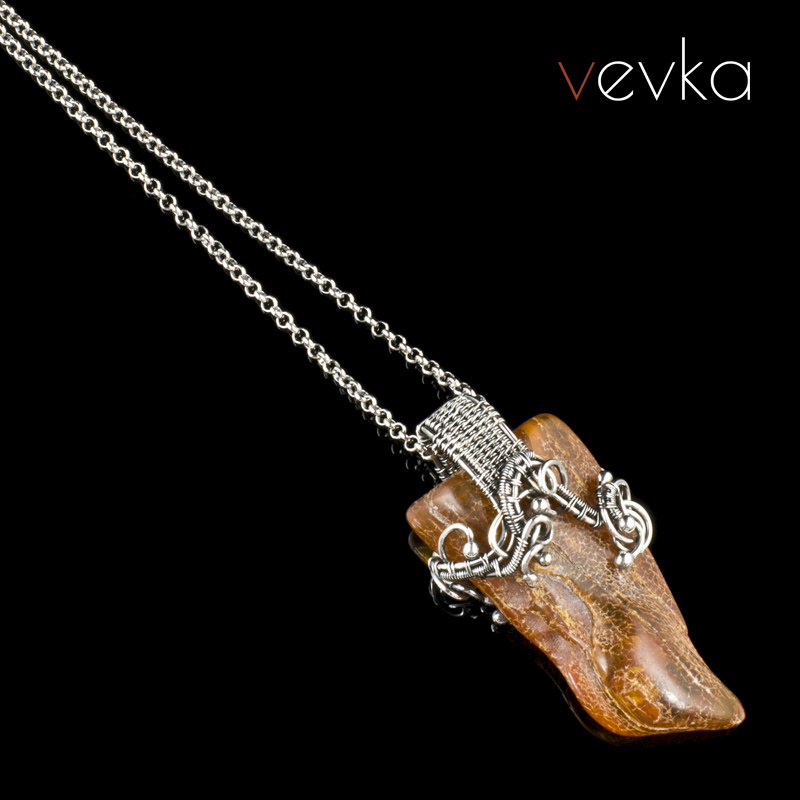 Amber Pendant 'The Deep'
