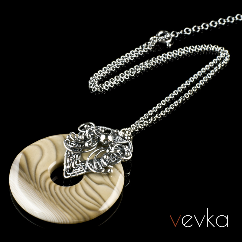 Striped Flint Pendant 'Wild Road' - Image 5