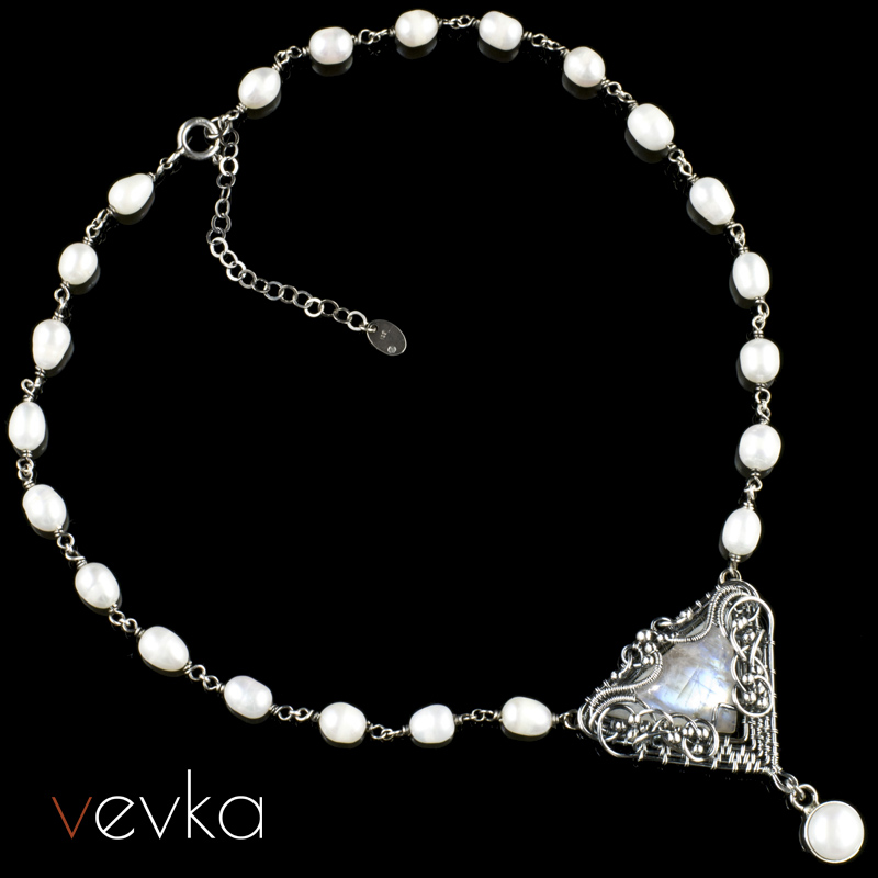 Moonstone Pendant 'The Return' - Image 2