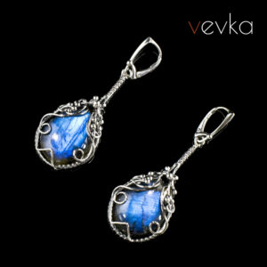 Labradorite Earrings 'House by the Lake"