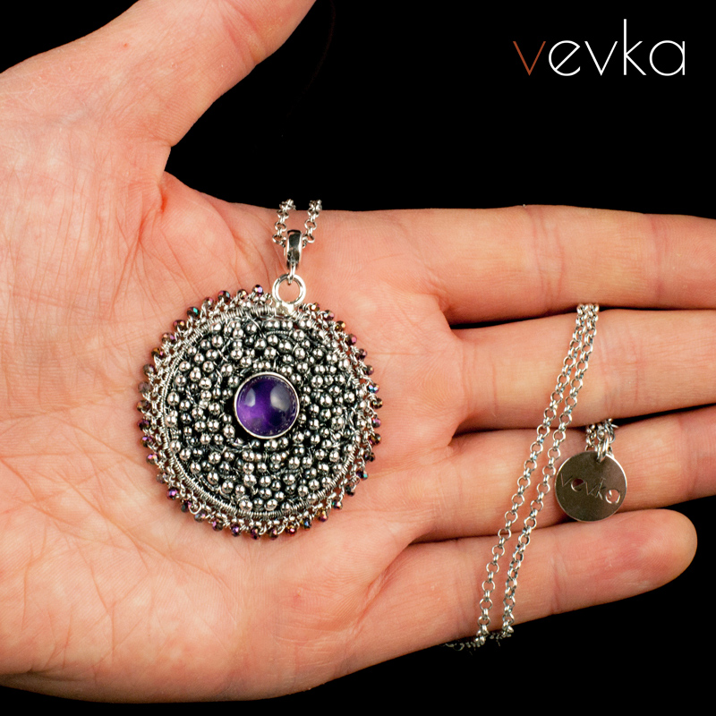 Amethyst Pendant 'Jupiter's Moon' - Image 4