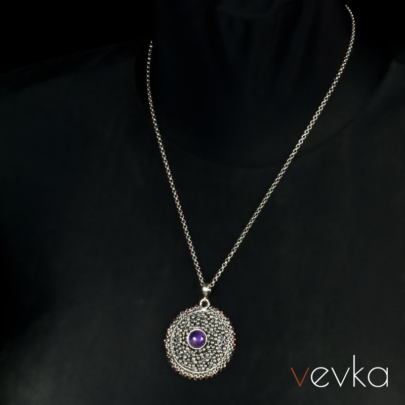 Amethyst Pendant 'Jupiter's Moon' - Image 5
