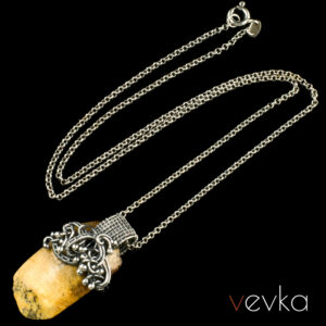 Milky Amber Pendant 'In Hiding'