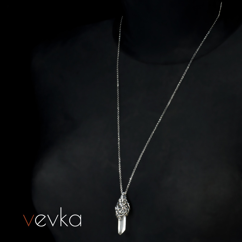 Rock Crystal Pendant 'Time of Hope' - Image 10
