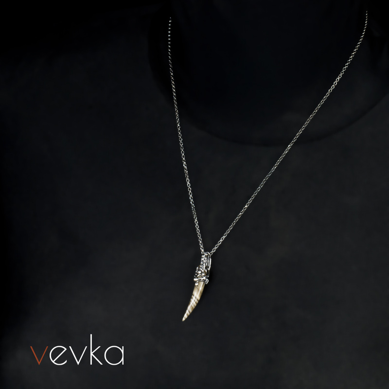 Striped Flint Pendant 'Poker Bluff'II - Image 10